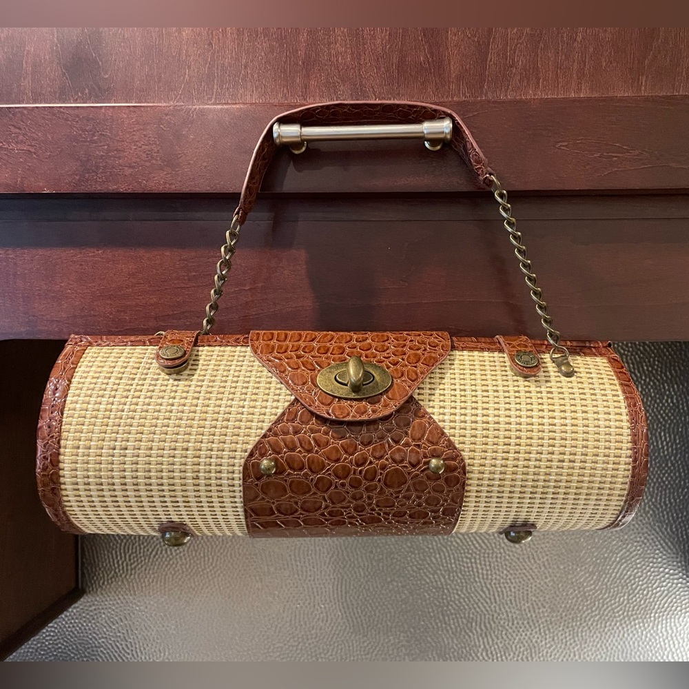 Wine bottle Handbag